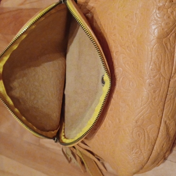 NOWT Italian leather cross body purse - Picture 8 of 11